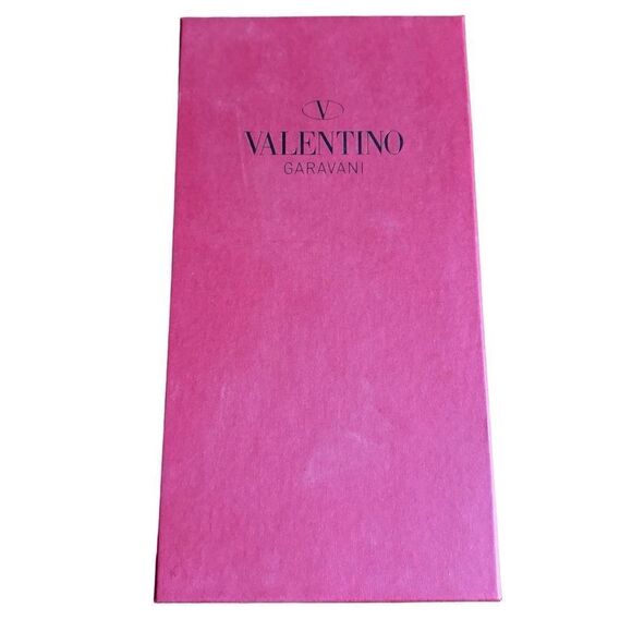 Valentino Garavani Red Box w/ Paper - Picture 1 of 4